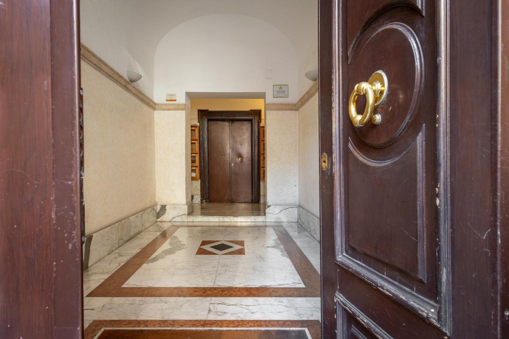 Your Elegant Loft At Termini Station Rom Exterior foto